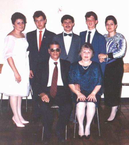 Gilbert Manuel Zúñiga-Rojas Family - 1988